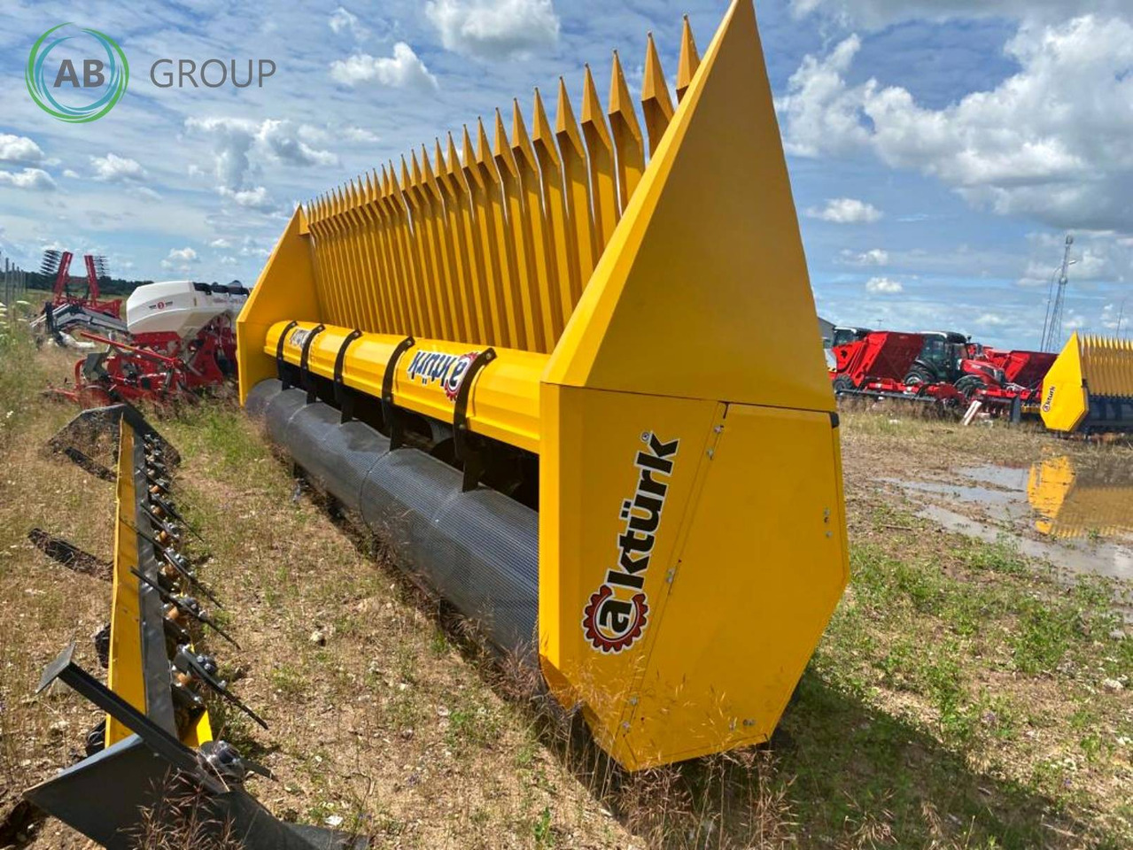 Akturk sunflower Header 731 - Sunflower harvester: picture 5 Akturk sunflower Header 731 - Sunflower harvester: picture 5