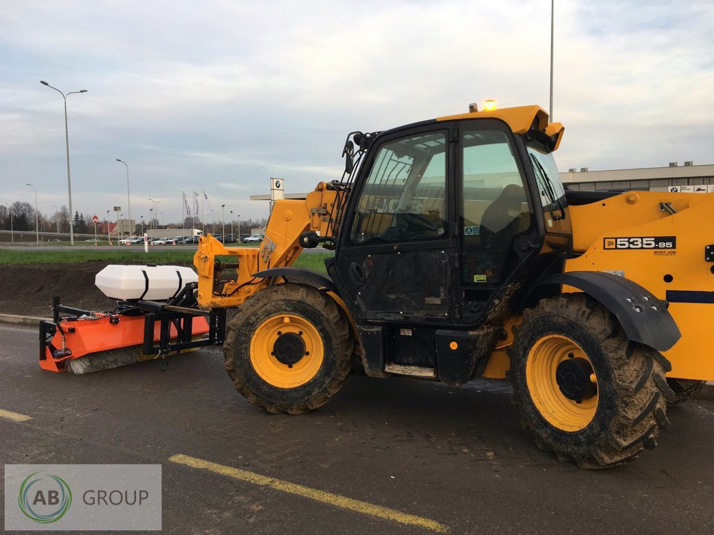 Metal-Technik sweeper 1,8m - Broom for Utility/ Special vehicle: picture 2 Metal-Technik sweeper 1,8m - Broom for Utility/ Special vehicle: picture 2