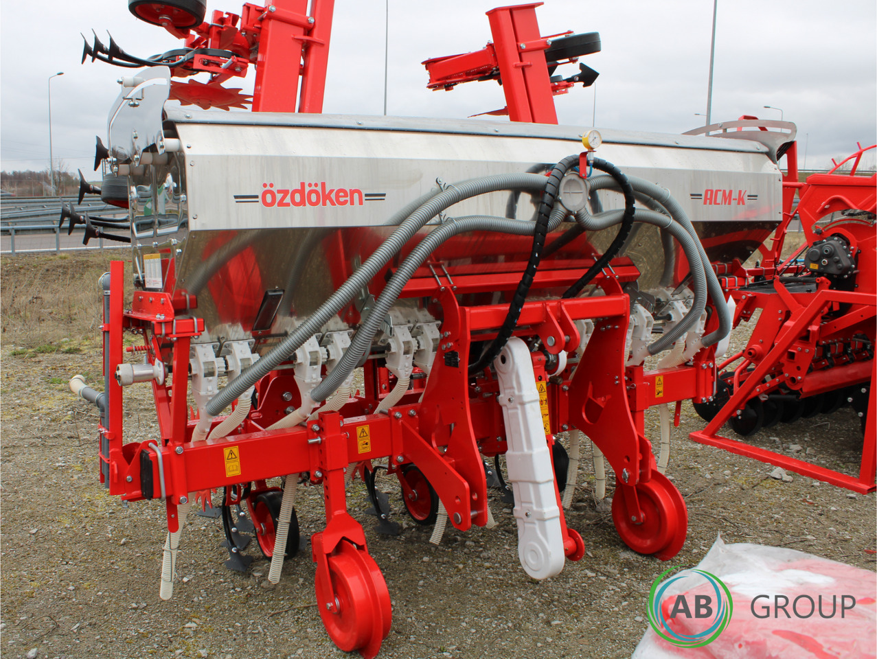 Ozdoken Interrow Cultivator ACM-KG7 – on stock - Cultivator: picture 2 Ozdoken Interrow Cultivator ACM-KG7 – on stock - Cultivator: picture 2