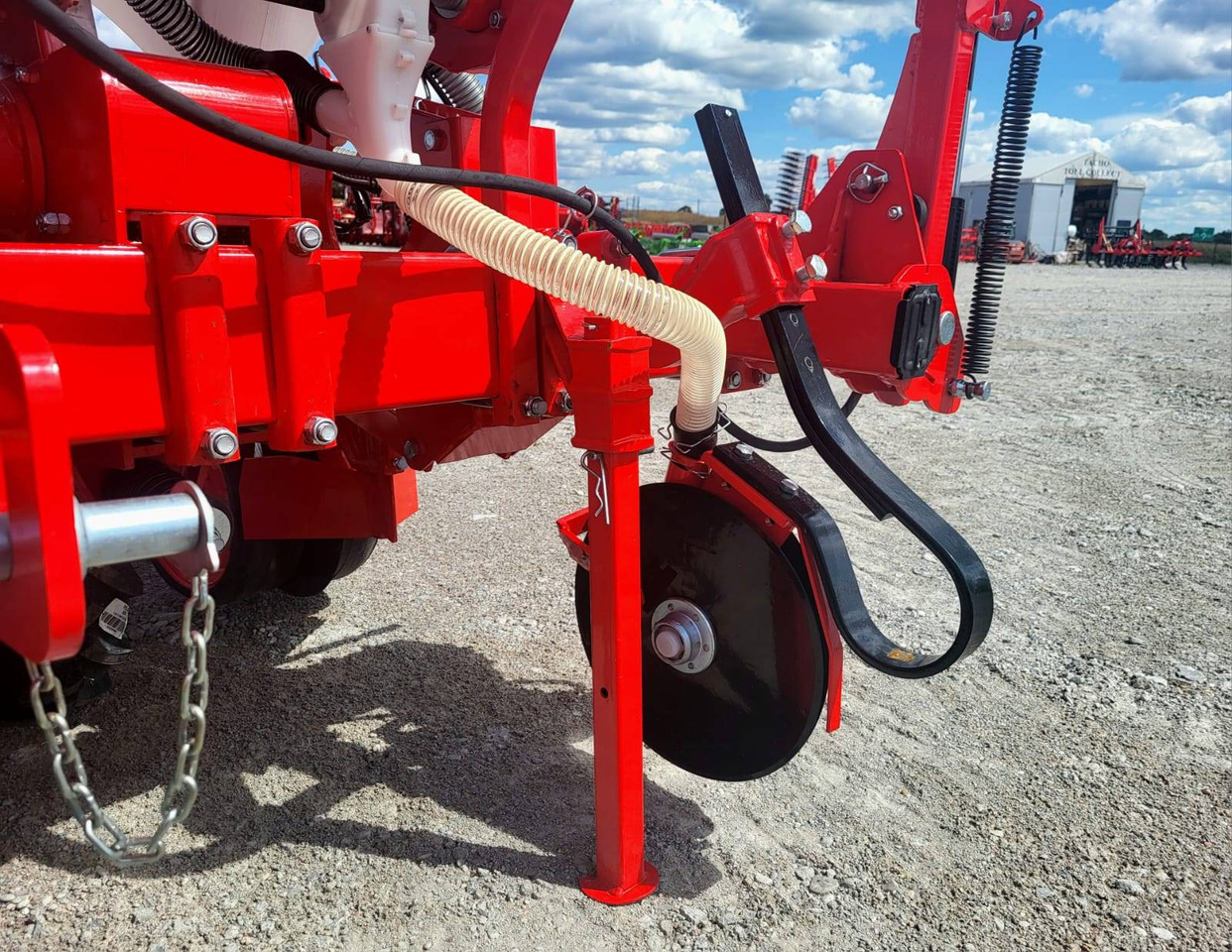 Precision sowing machine Ozdoken pneumatic precision planter VPHE-DG4 - on stock: picture 9 Precision sowing machine Ozdoken pneumatic precision planter VPHE-DG4 - on stock: picture 9