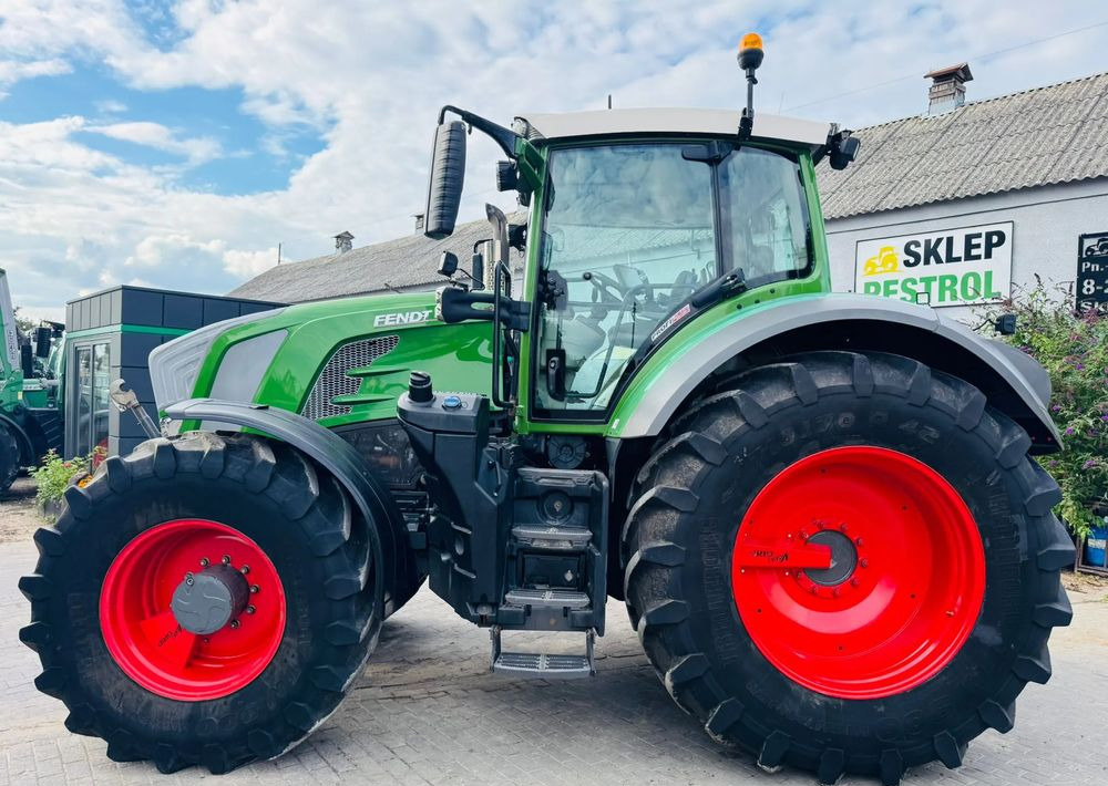 Fendt 828 Vario Profi Plus - Farm tractor: picture 5 Fendt 828 Vario Profi Plus - Farm tractor: picture 5