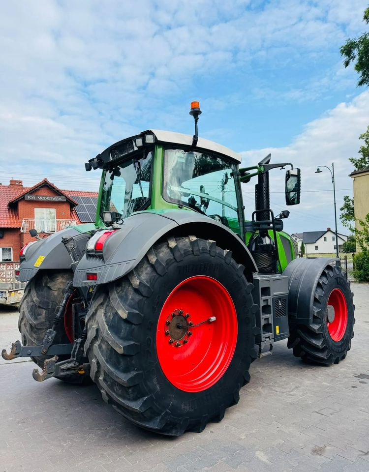 Farm tractor Fendt 828 Vario Profi Plus: picture 15