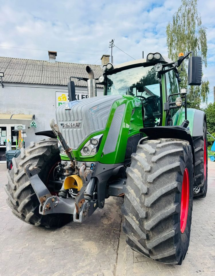Fendt 828 Vario Profi Plus - Farm tractor: picture 1 Fendt 828 Vario Profi Plus - Farm tractor: picture 1