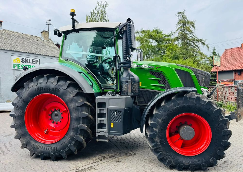 Fendt 828 Vario Profi Plus - Farm tractor: picture 5 Fendt 828 Vario Profi Plus - Farm tractor: picture 5