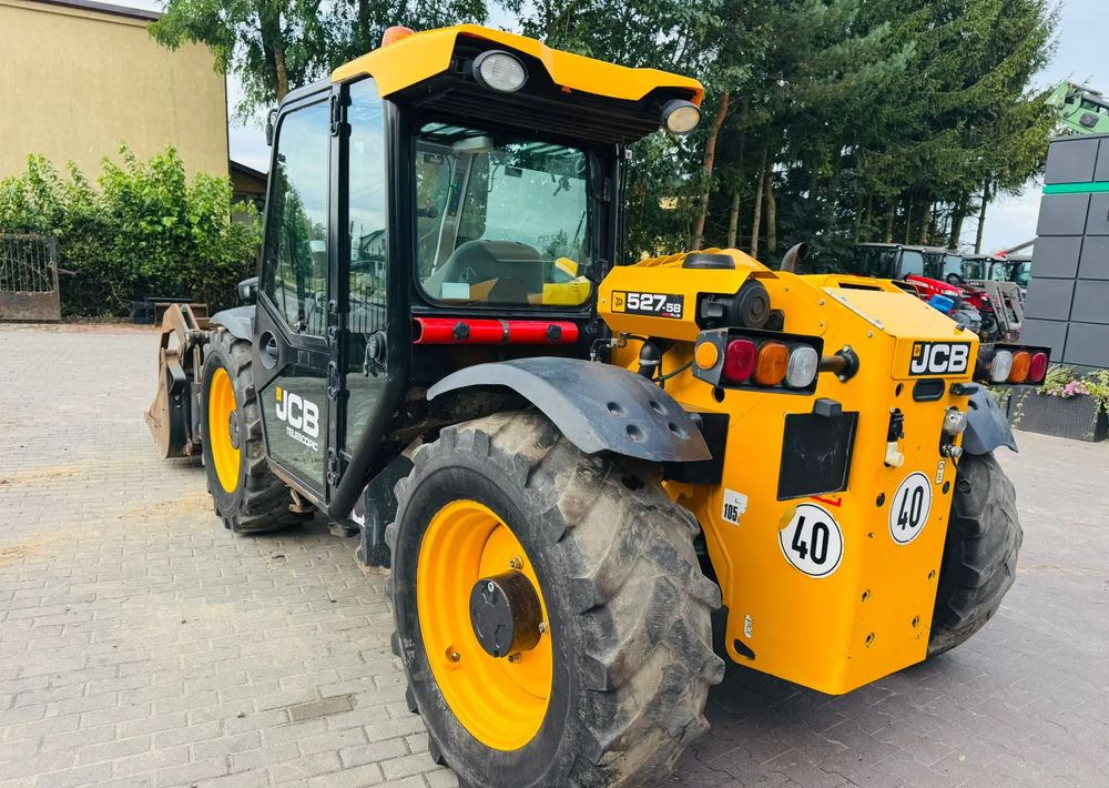 JCB 527-58 AGRI PLUS - Telescopic handler: picture 3 JCB 527-58 AGRI PLUS - Telescopic handler: picture 3