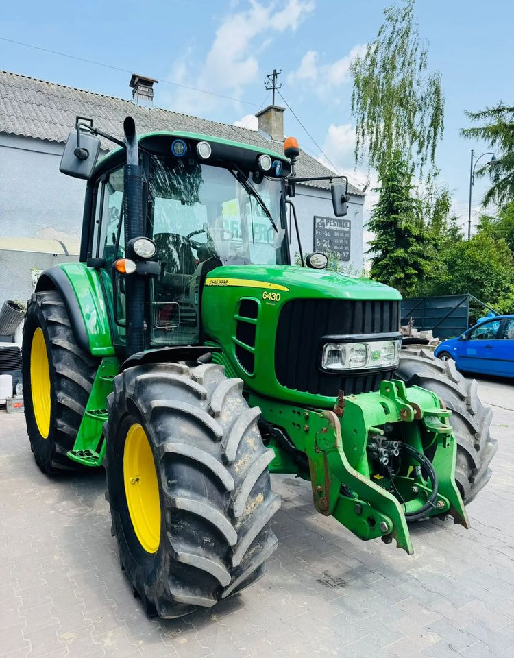 John Deere 6430 - Farm tractor: picture 2 John Deere 6430 - Farm tractor: picture 2