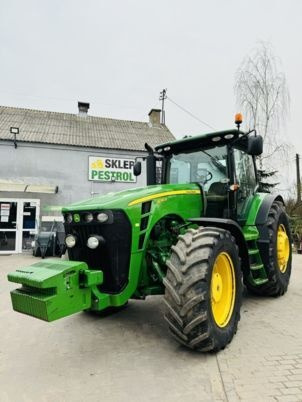 John Deere 8345R - Farm tractor: picture 1 John Deere 8345R - Farm tractor: picture 1