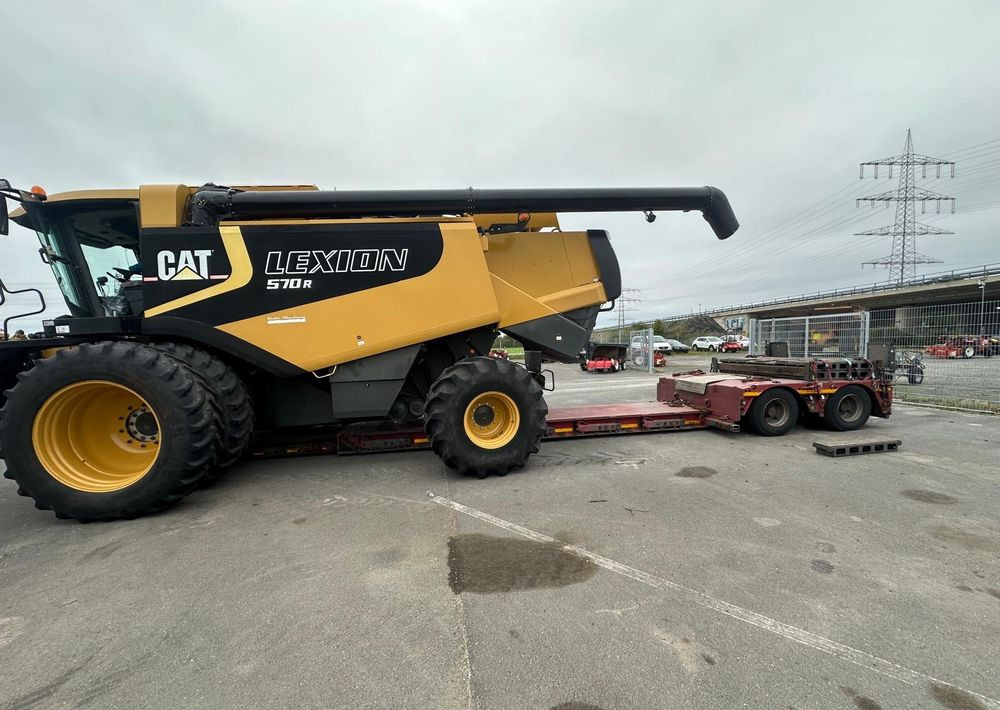 Claas Cat Lexion 570 - Combine harvester: picture 4 Claas Cat Lexion 570 - Combine harvester: picture 4