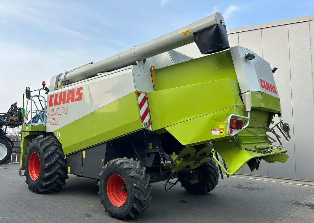 Claas Lexion 460 - Combine harvester: picture 3 Claas Lexion 460 - Combine harvester: picture 3
