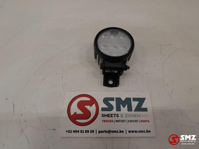 Caterpillar Lamp GP Flood Caterpillar - Lights/ Lighting for Material handling equipment: picture 1 Caterpillar Lamp GP Flood Caterpillar - Lights/ Lighting for Material handling equipment: picture 1