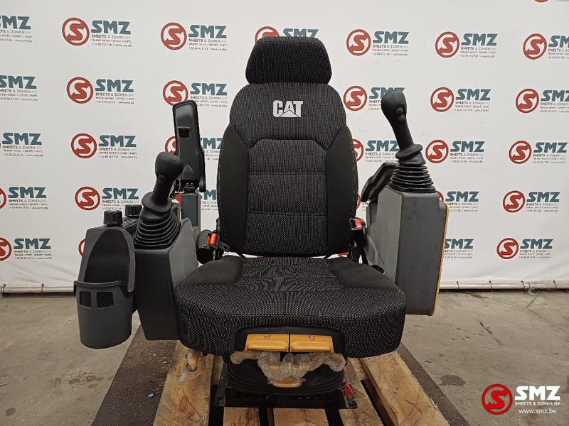 Caterpillar Seat complete Caterpillar - Cab and interior for Material handling equipment: picture 1 Caterpillar Seat complete Caterpillar - Cab and interior for Material handling equipment: picture 1