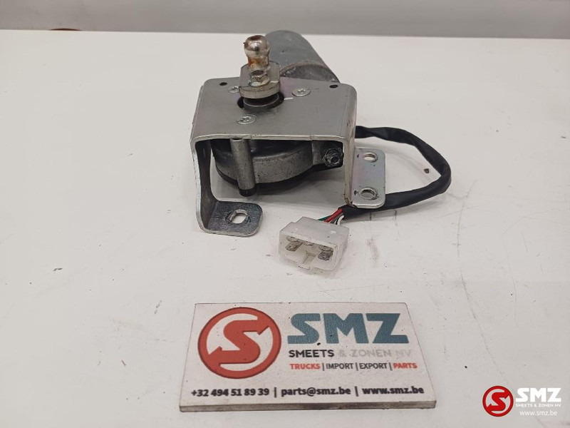 Caterpillar Windshield wiper motor Caterpillar - Wiper for Material handling equipment: picture 4 Caterpillar Windshield wiper motor Caterpillar - Wiper for Material handling equipment: picture 4