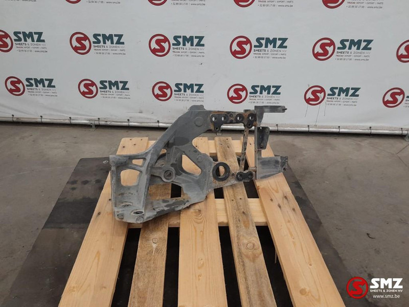 DAF Occ cabineveerbevestiging rechts DAF - Frame/ Chassis for Truck: picture 2 DAF Occ cabineveerbevestiging rechts DAF - Frame/ Chassis for Truck: picture 2