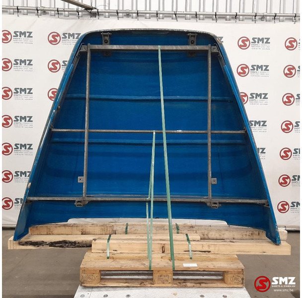 DAF Occ dakspoiler XF95 DAF - Aerodynamics/ Spoiler for Truck: picture 2 DAF Occ dakspoiler XF95 DAF - Aerodynamics/ Spoiler for Truck: picture 2