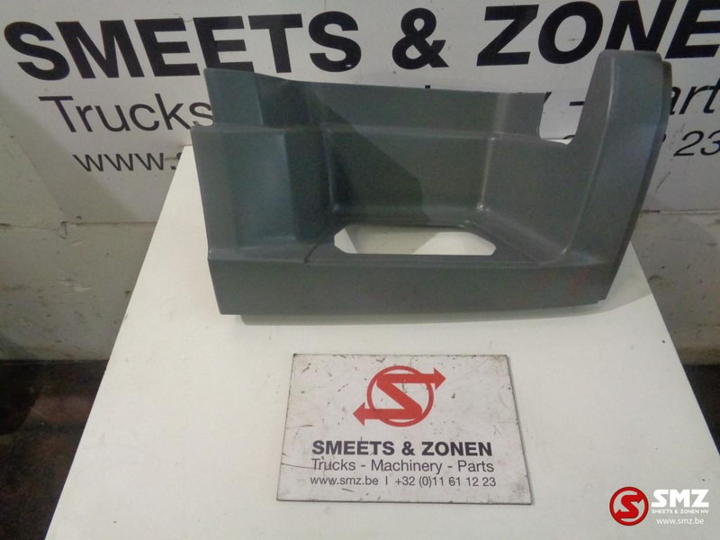 DAF Occ opstapbak daf cf65 75 85 - Cab and interior for Truck: picture 1 DAF Occ opstapbak daf cf65 75 85 - Cab and interior for Truck: picture 1