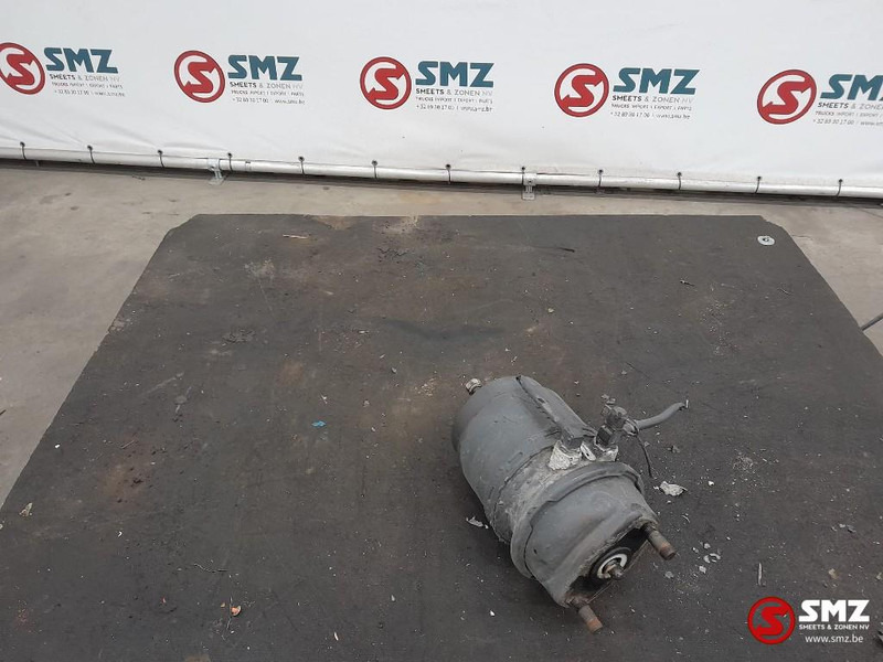 DAF Occ remcilinder linksachter DAF - Brake cylinder for Truck: picture 1 DAF Occ remcilinder linksachter DAF - Brake cylinder for Truck: picture 1