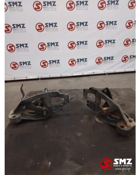 DAF Occ set voorste cabinebeugel links+rechts DAF CF85 - Cab suspension for Truck: picture 2 DAF Occ set voorste cabinebeugel links+rechts DAF CF85 - Cab suspension for Truck: picture 2