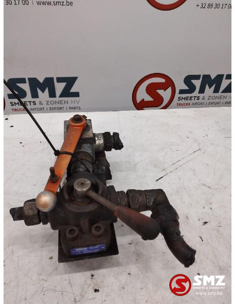 Diversen Occ hydraulisch driewegventiel OMFB - Hydraulics for Truck: picture 2 Diversen Occ hydraulisch driewegventiel OMFB - Hydraulics for Truck: picture 2