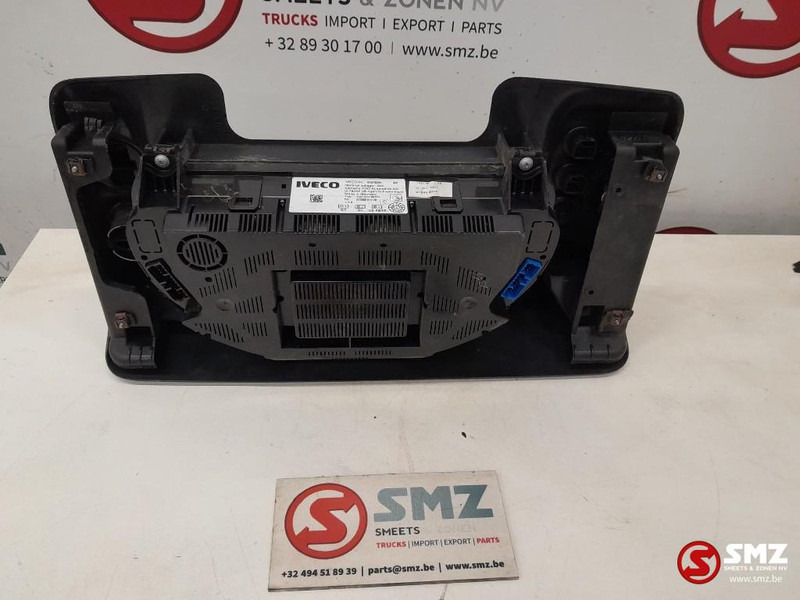 Iveco Occ instrumentenpaneel Iveco - Dashboard for Truck: picture 2 Iveco Occ instrumentenpaneel Iveco - Dashboard for Truck: picture 2
