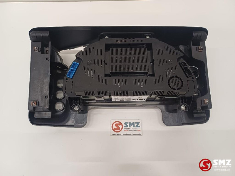 Iveco Occ instrumentenpaneel Iveco - Dashboard for Truck: picture 2 Iveco Occ instrumentenpaneel Iveco - Dashboard for Truck: picture 2