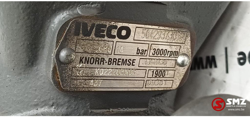 Iveco Occ luchtcompressor + stuuurbekrachtigingspomp F3A - Engine and parts for Truck: picture 5 Iveco Occ luchtcompressor + stuuurbekrachtigingspomp F3A - Engine and parts for Truck: picture 5