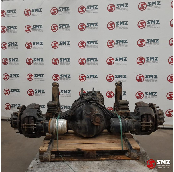 MAN Occ aandrijfas doorvoeras HYD1350-HYD1370 i = 3,08 - Drive shaft for Truck: picture 2 MAN Occ aandrijfas doorvoeras HYD1350-HYD1370 i = 3,08 - Drive shaft for Truck: picture 2