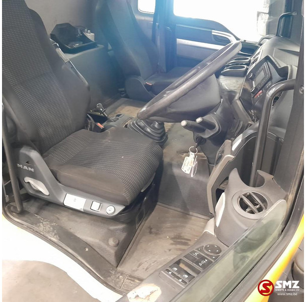 Cab and interior for Truck MAN Occ cabine RHD MAN TGS: picture 11