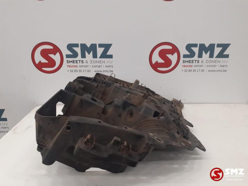 MAN Occ koplampsteun links MAN - Headlight for Truck: picture 3 MAN Occ koplampsteun links MAN - Headlight for Truck: picture 3