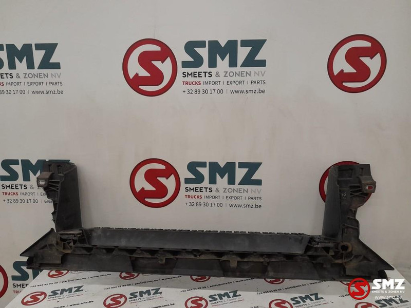 MAN Occ middenbumpertrede MAN - Bumper for Truck: picture 2 MAN Occ middenbumpertrede MAN - Bumper for Truck: picture 2