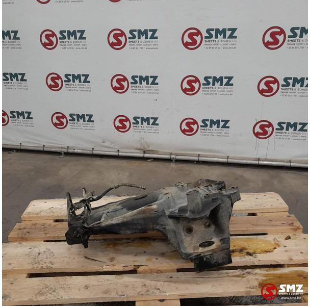 MAN Occ montagebeugel voorveer links MAN - Frame/ Chassis for Truck: picture 2 MAN Occ montagebeugel voorveer links MAN - Frame/ Chassis for Truck: picture 2