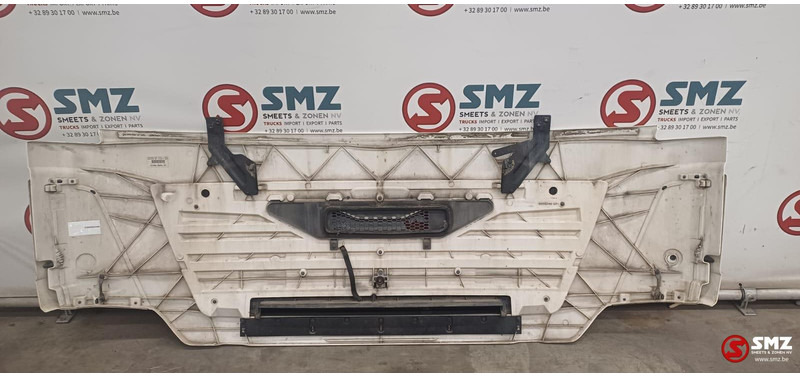 MAN Occ radiatorgrille MAN - Grill for Truck: picture 2 MAN Occ radiatorgrille MAN - Grill for Truck: picture 2