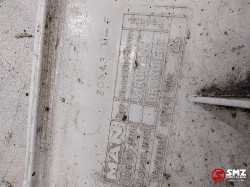 MAN Occ spatbord vooraan rechts MAN - Body and exterior for Truck: picture 3 MAN Occ spatbord vooraan rechts MAN - Body and exterior for Truck: picture 3