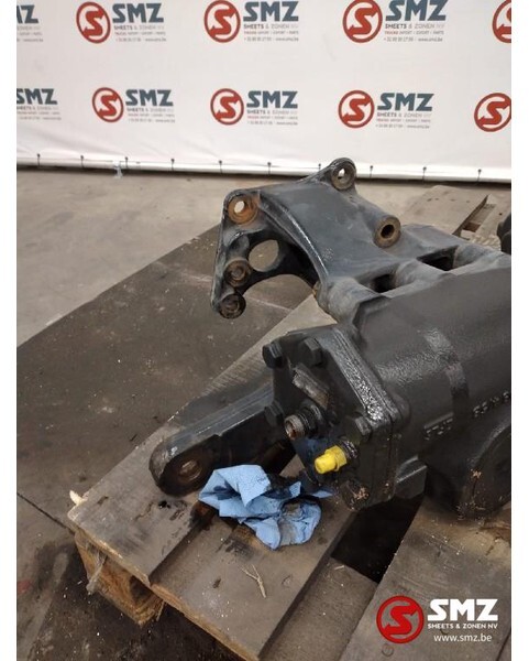 MAN Occ stuurhuis MAN TGX 81466013480 - Steering gear for Truck: picture 2 MAN Occ stuurhuis MAN TGX 81466013480 - Steering gear for Truck: picture 2