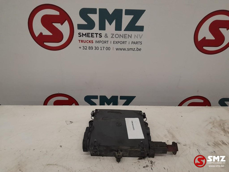 Mercedes-Benz Occ Zekeringskast Mercedes - Electrical system for Truck: picture 4 Mercedes-Benz Occ Zekeringskast Mercedes - Electrical system for Truck: picture 4
