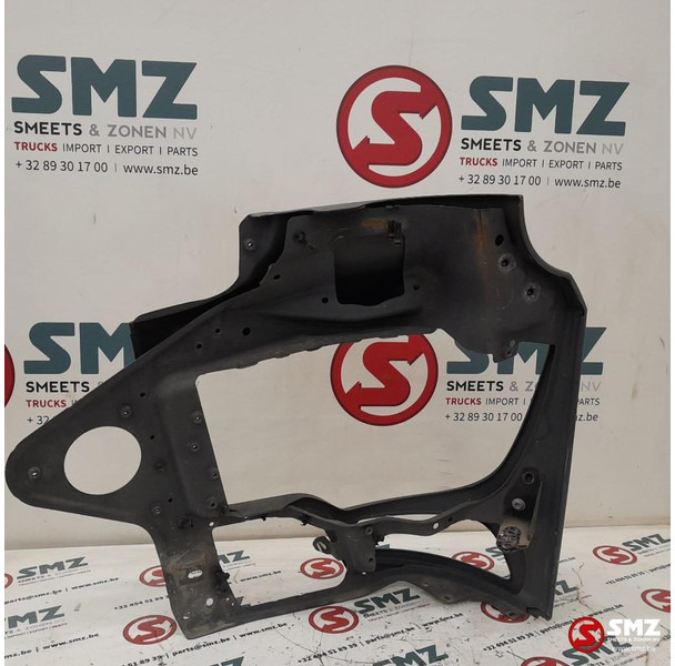 Mercedes-Benz Occ bumperhoek rechts Mercedes - Bumper for Truck: picture 2 Mercedes-Benz Occ bumperhoek rechts Mercedes - Bumper for Truck: picture 2