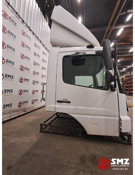 Mercedes-Benz Occ cabine Mercedes Atego - Cab and interior for Truck: picture 3 Mercedes-Benz Occ cabine Mercedes Atego - Cab and interior for Truck: picture 3