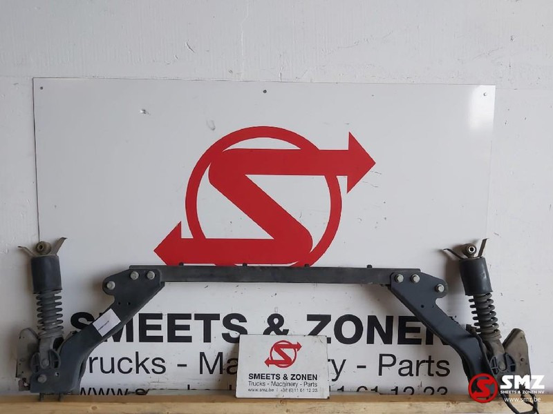 Mercedes-Benz Occ dwarsligger,schokdempers cabinevering achter - Cab suspension for Truck: picture 1 Mercedes-Benz Occ dwarsligger,schokdempers cabinevering achter - Cab suspension for Truck: picture 1