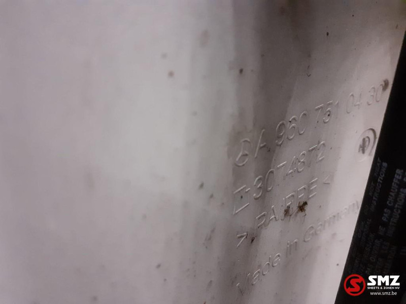 Mercedes-Benz Occ motorkap + windgeleiders Mercedes - Hood for Truck: picture 5 Mercedes-Benz Occ motorkap + windgeleiders Mercedes - Hood for Truck: picture 5