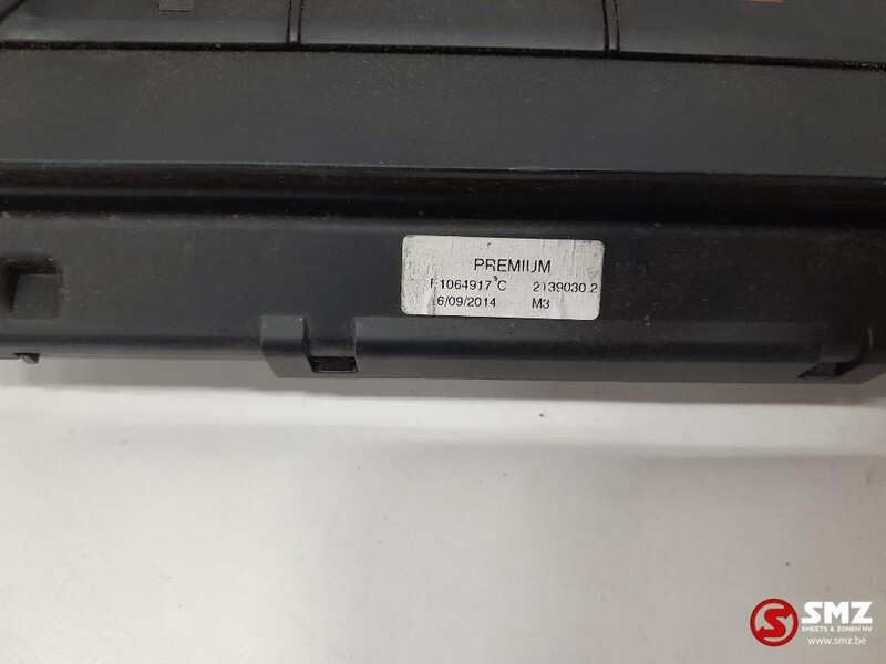 Mercedes-Benz Occ verwarmingsregeleenheid Mercedes Actros 213903 - Cab and interior for Truck: picture 3 Mercedes-Benz Occ verwarmingsregeleenheid Mercedes Actros 213903 - Cab and interior for Truck: picture 3