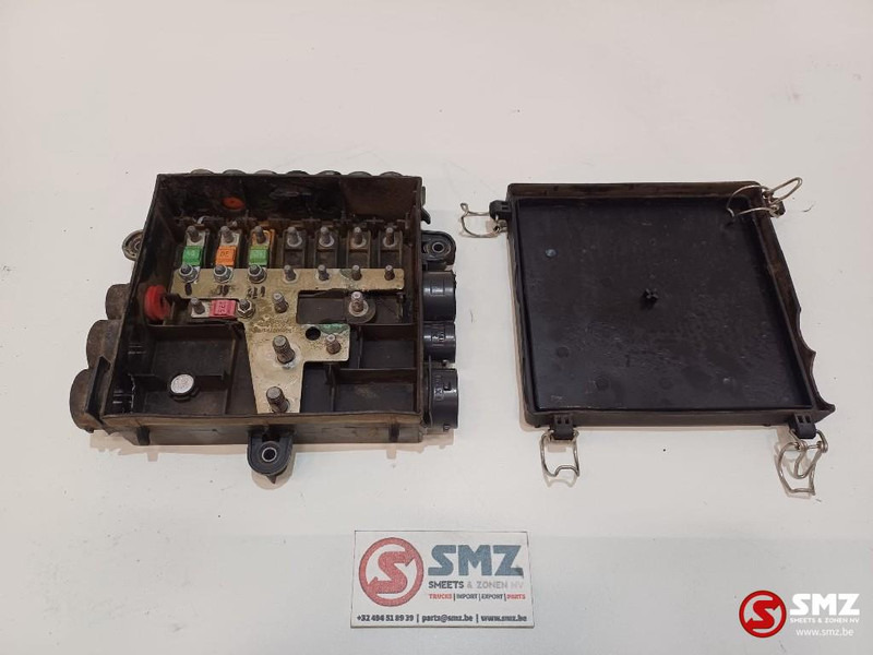 Mercedes-Benz Occ zekeringskast Mercedes - Electrical system for Truck: picture 2 Mercedes-Benz Occ zekeringskast Mercedes - Electrical system for Truck: picture 2