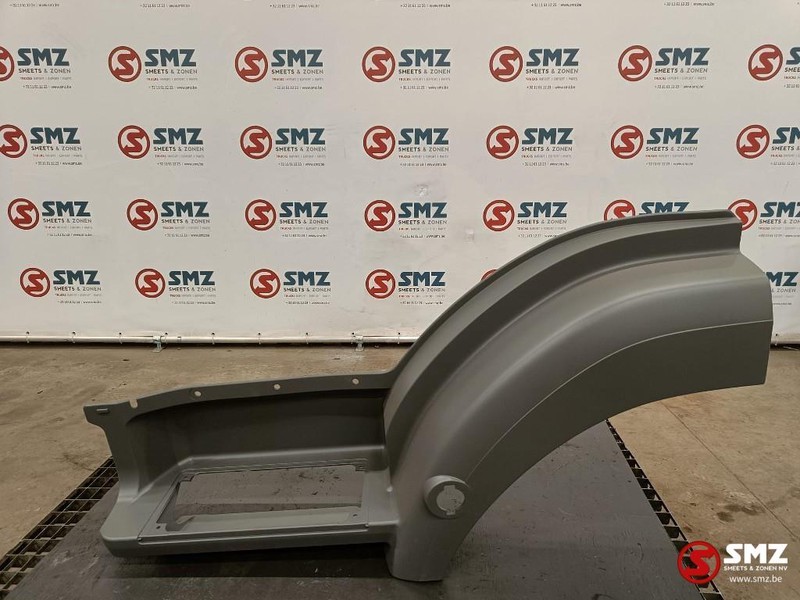 Mercedes-Benz Opstapbak boven links Axor - Footstep for Truck: picture 1 Mercedes-Benz Opstapbak boven links Axor - Footstep for Truck: picture 1