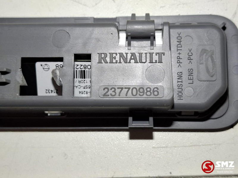Renault Occ set interieurverlichting Renault - Lights/ Lighting for Truck: picture 4 Renault Occ set interieurverlichting Renault - Lights/ Lighting for Truck: picture 4