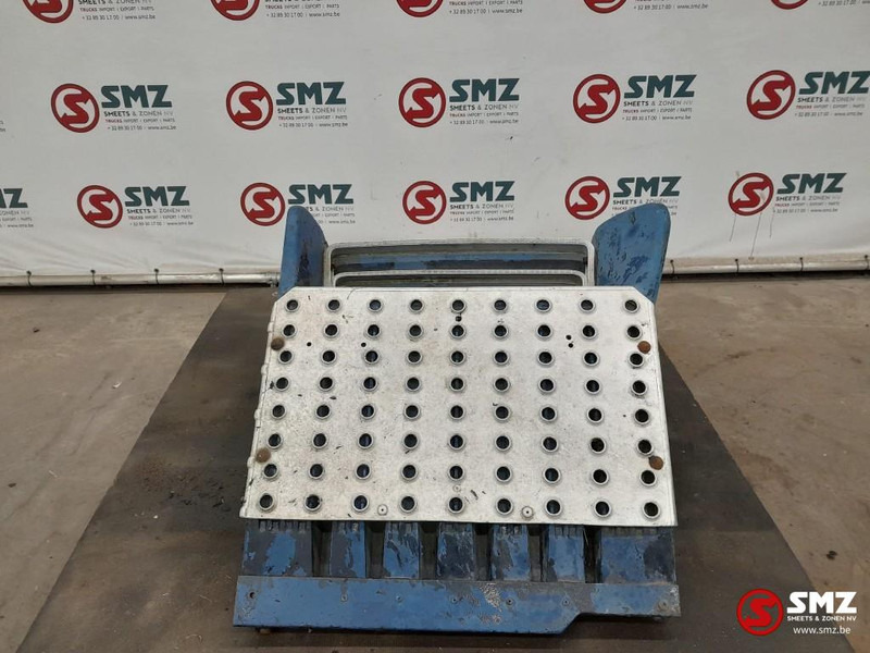 Scania Occ batterijbak Scania - Frame/ Chassis for Truck: picture 4 Scania Occ batterijbak Scania - Frame/ Chassis for Truck: picture 4