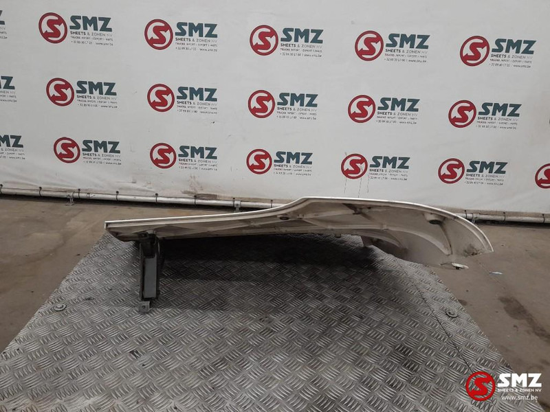 Scania Occ cabinespoiler rechtsboven Scania - Aerodynamics/ Spoiler for Truck: picture 4 Scania Occ cabinespoiler rechtsboven Scania - Aerodynamics/ Spoiler for Truck: picture 4