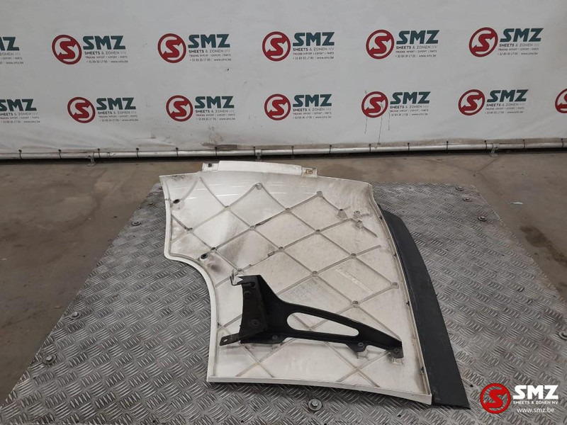 Scania Occ cabinespoiler rechtsboven Scania - Aerodynamics/ Spoiler for Truck: picture 5 Scania Occ cabinespoiler rechtsboven Scania - Aerodynamics/ Spoiler for Truck: picture 5