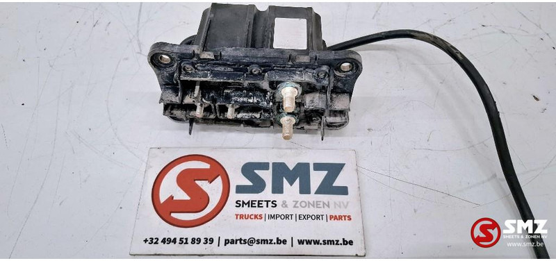 Scania Occ massaschakelaar Scania - Electrical system for Truck: picture 3 Scania Occ massaschakelaar Scania - Electrical system for Truck: picture 3