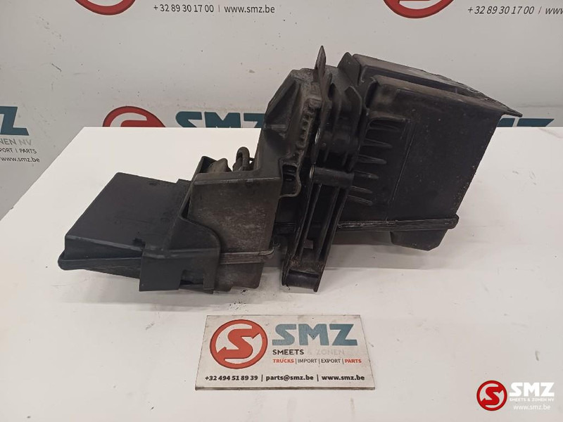 Scania Occ ruitenwissersproeierreservoir Scania - Wiper for Truck: picture 1 Scania Occ ruitenwissersproeierreservoir Scania - Wiper for Truck: picture 1