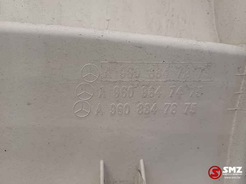 Mercedes-Benz Occ spatbordverlenging links Mercedes - Spare parts for Truck: picture 3 Mercedes-Benz Occ spatbordverlenging links Mercedes - Spare parts for Truck: picture 3