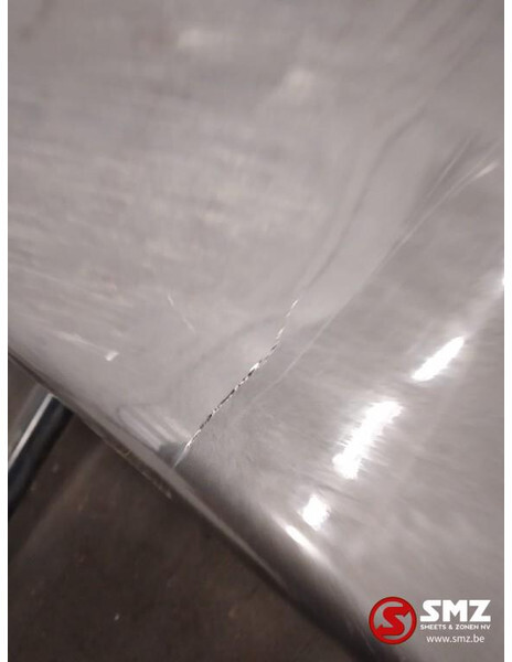 Volvo Occ cabinespoiler links Volvo FH 2371073 - Aerodynamics/ Spoiler for Truck: picture 4 Volvo Occ cabinespoiler links Volvo FH 2371073 - Aerodynamics/ Spoiler for Truck: picture 4