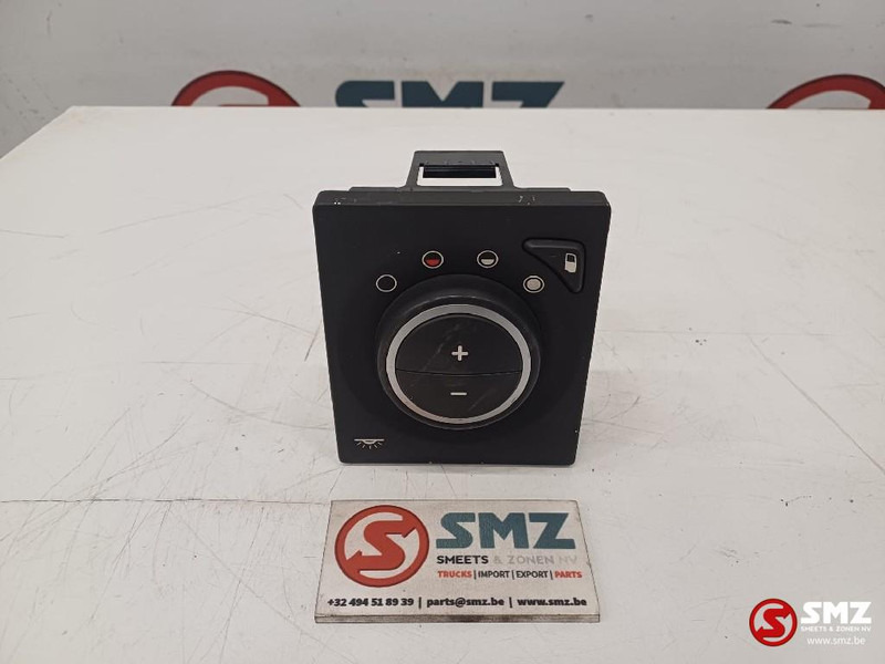 Volvo Occ interieurlichtschakelaar Volvo - Electrical system for Truck: picture 1 Volvo Occ interieurlichtschakelaar Volvo - Electrical system for Truck: picture 1